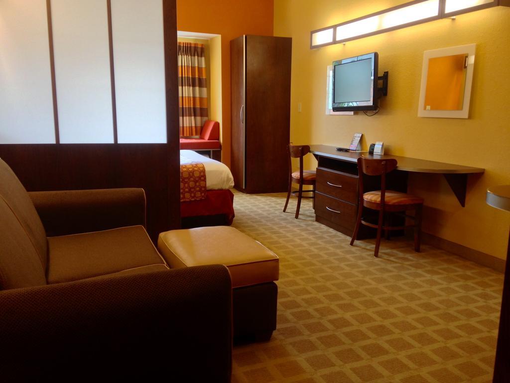 גרינוויל Microtel Inn & Suites By Wyndham University Medical Park מראה חיצוני תמונה